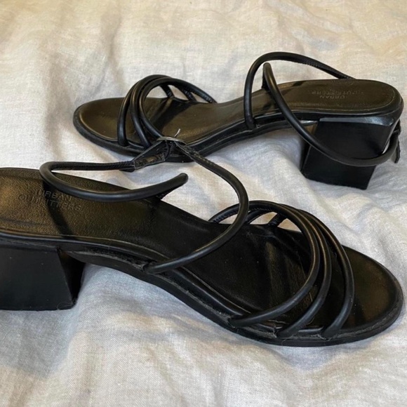 UO Jackie Tubed Heels 8 - Picture 2 of 3